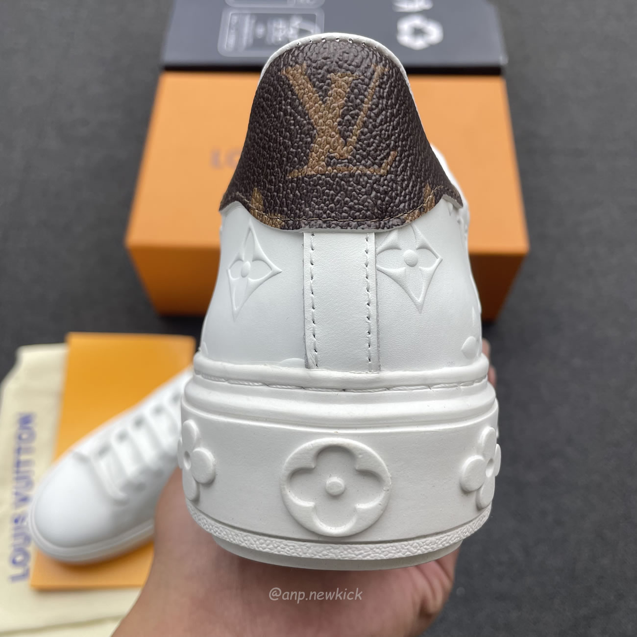 Louis Vuitton Time Out Debossed Monogram Leather White (4) - newkick.app